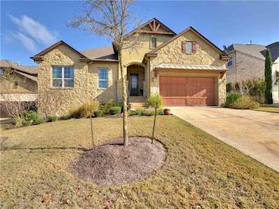 103 Waverly Spire Ct Lakeway, TX 78738