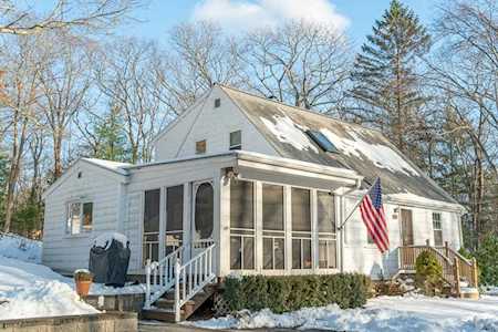1434 Liberty St Braintree, MA 02184