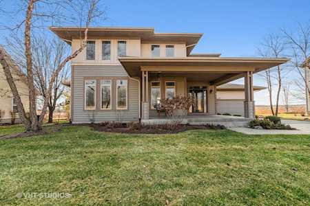 1213 Hedgerow Dr Grayslake, IL 60030