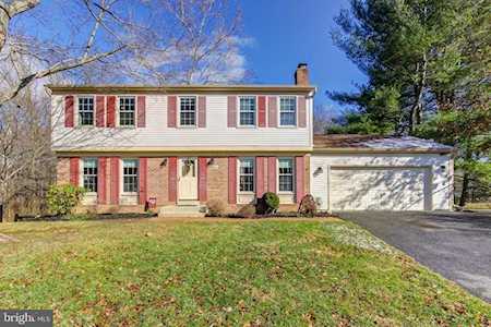 8804 Mourning Dove Ct Gaithersburg, MD 20879