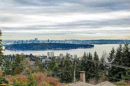 2475 Skilift Road West Vancouver, BC V7S 2T5