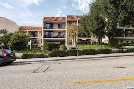 1401 Valley View Road #109 Glendale, CA 91202