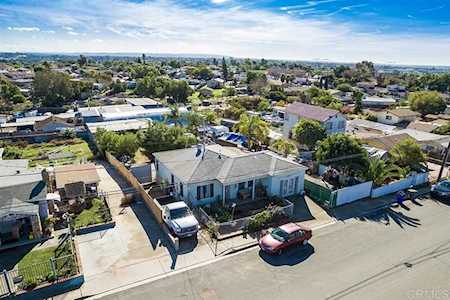 2920 Leonard Street National City, CA 91950