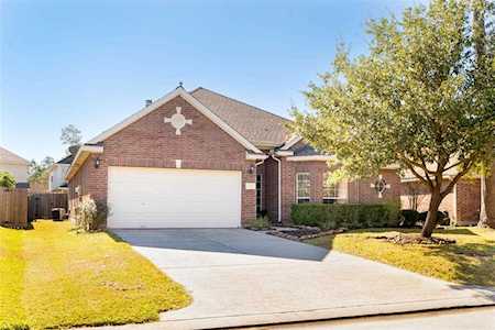 6911 Round Rose Ct Spring, TX 77379