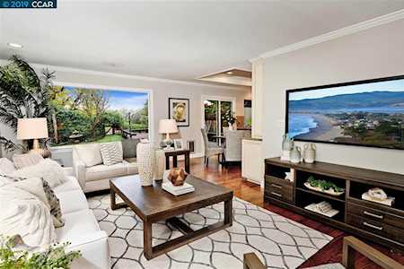 3136 Lippizaner Lane Walnut Creek, CA 94598
