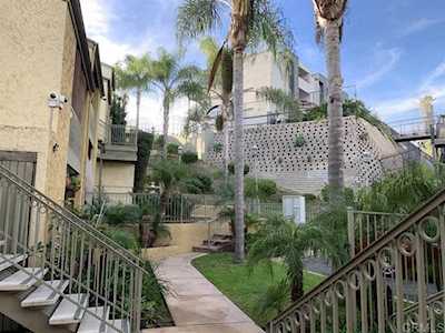 4013 Oakcrest Drive #10 San Diego, CA 92105