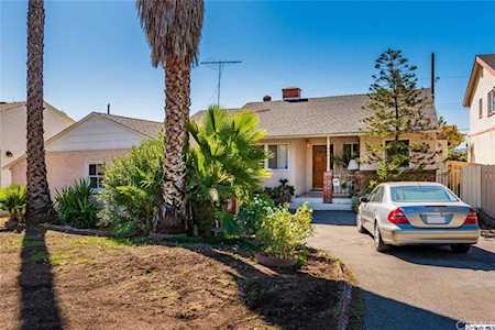 2325 Jolley Drive Burbank, CA 91504