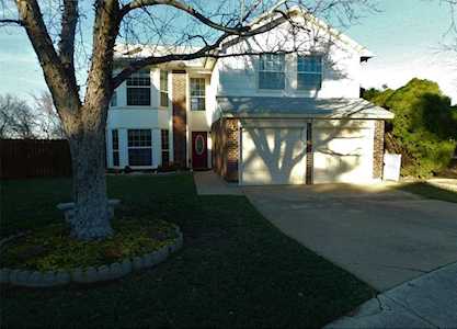 1444 Ryan Court Grapevine, TX 76051