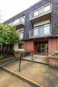 7428 19th Avenue #104 Burnaby, BC V3N 1E1