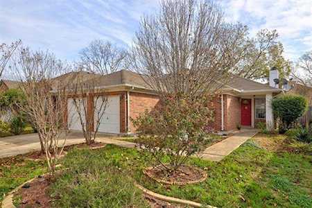 1203 Hughmont Dr Pflugerville, TX 78660