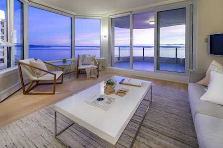 2280 Bellevue Avenue #601 West Vancouver, BC V7V 1C6