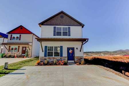 715 Cardwell Ln Fletcher, NC 28732