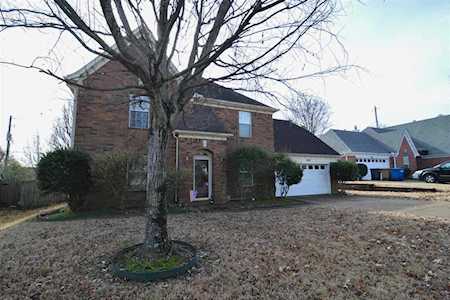9689 Kingsridge Dr Lakeland, TN 38002
