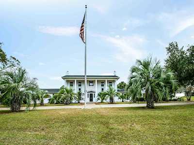 6015 Rich Farm Tallahassee, FL 32317