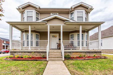 1917 Russell Lee Dr Louisville, KY 40211