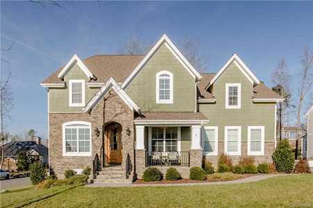 16448 Lambourne Rd Midlothian, VA 23112