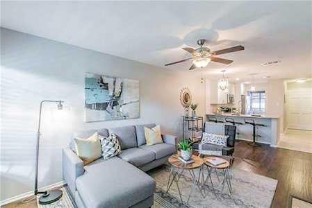 2215 Post Rd #2087 Austin, TX 78704