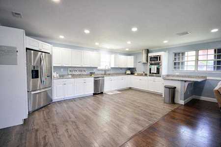 1609 SE Clearmont Street Port Saint Lucie, FL 34983