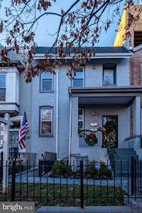 1112 8th St NE #2 Washington, DC 20002