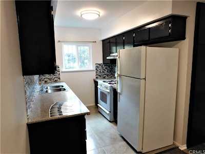 7924 Laurel Canyon Boulevard #17 North Hollywood, CA 91605