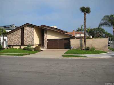 16982 Bedford Lane Huntington Beach, CA 92649