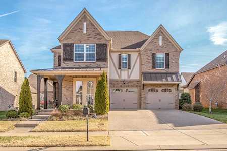 5014 Rizer Point Dr Franklin, TN 37069