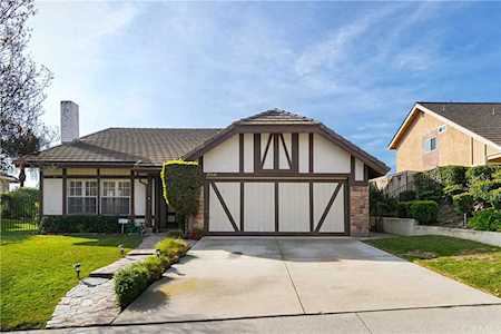 21341 Autumnwood Lake Forest, CA 92630