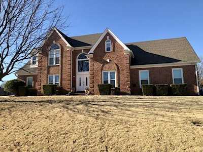 8878 Parr Bonner Cv Bartlett, TN 38133