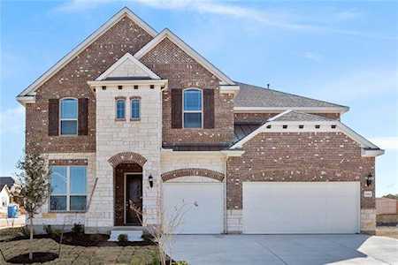 2012 Hawkes Cv Leander, TX 78641