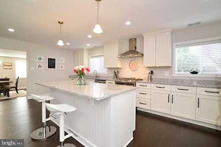 7413 Chatham St Springfield, VA 22151