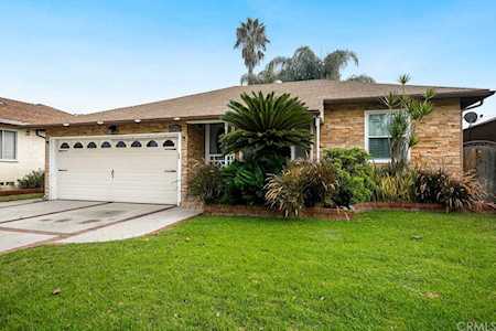 4724 Montair Avenue Long Beach, CA 90808
