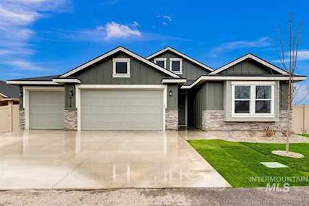 4114 S Lava Springs Loop Nampa, ID 83686