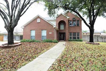 8100 Rainier Road Fort Worth, TX 76137