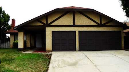 23607 Suncrest Avenue Moreno Valley, CA 92553
