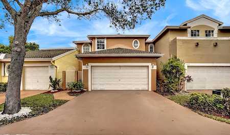 11847 NW 56Th Street Coral Springs, FL 33076