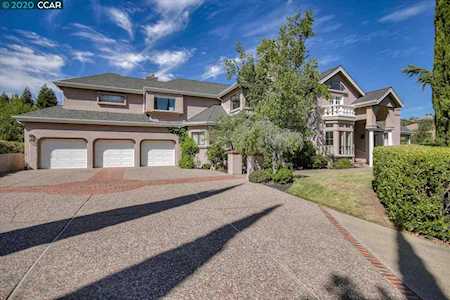 558 Blackhawk Club Drive Danville, CA 94526