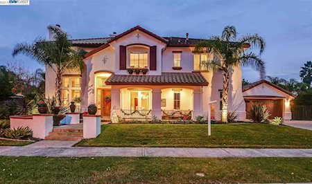 1576 Prima Dr Livermore, CA 94550