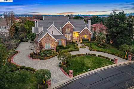 1089 Via DI Salerno Pleasanton, CA 94566