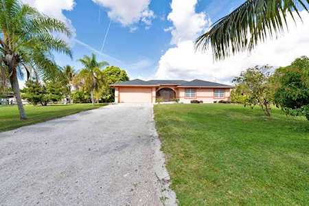 17463 31St Road Loxahatchee, FL 33470