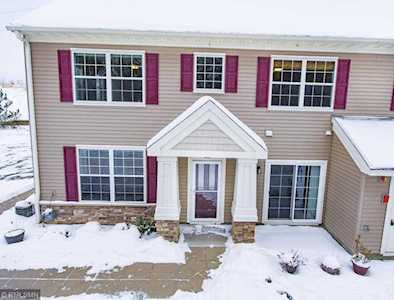 813 Braunworth Court Chaska, MN 55318