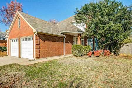 1514 Dublin Circle Grapevine, TX 76051