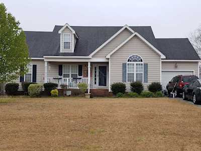 2512 Bentley Drive Winterville, NC 28590
