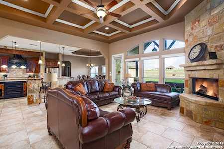 Triple R Ranch Real Estate Homes For Sale In La Vernia
