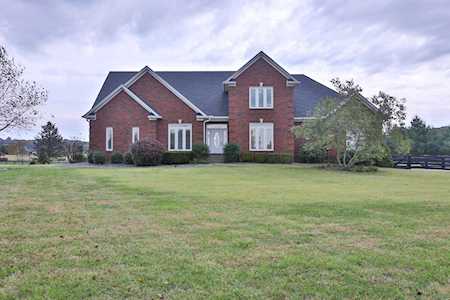 6201 Crystal Pointe Dr Louisville, KY 40299
