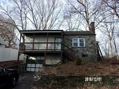 53 Lavallee Ter Worcester, MA 01603