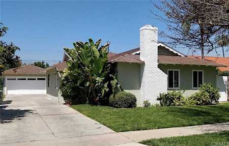 2231 Miner Street Costa Mesa, CA 92627