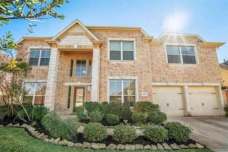 14519 Lakepointe Bend Ln Cypress, TX 77429