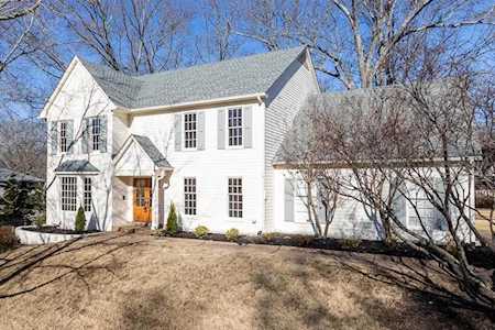 8260 Hickory Glen Dr Germantown, TN 38138