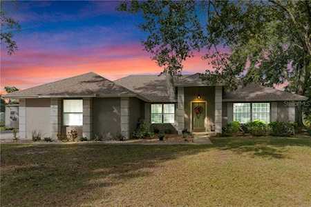 7729 Lake Andrea Circle Mount Dora, FL 32757