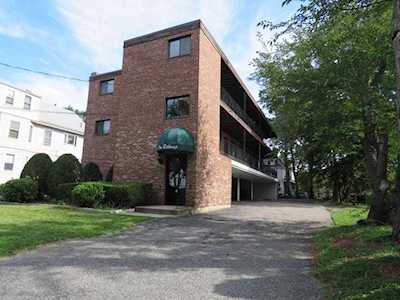 1 Belknap St #2 Arlington, MA 02474